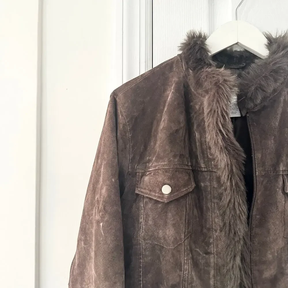Coldwater Creek Chocolate Brown Suede Fur Trim Zip Trucker Jacket Y2K Vintage L - Picture 2 of 9